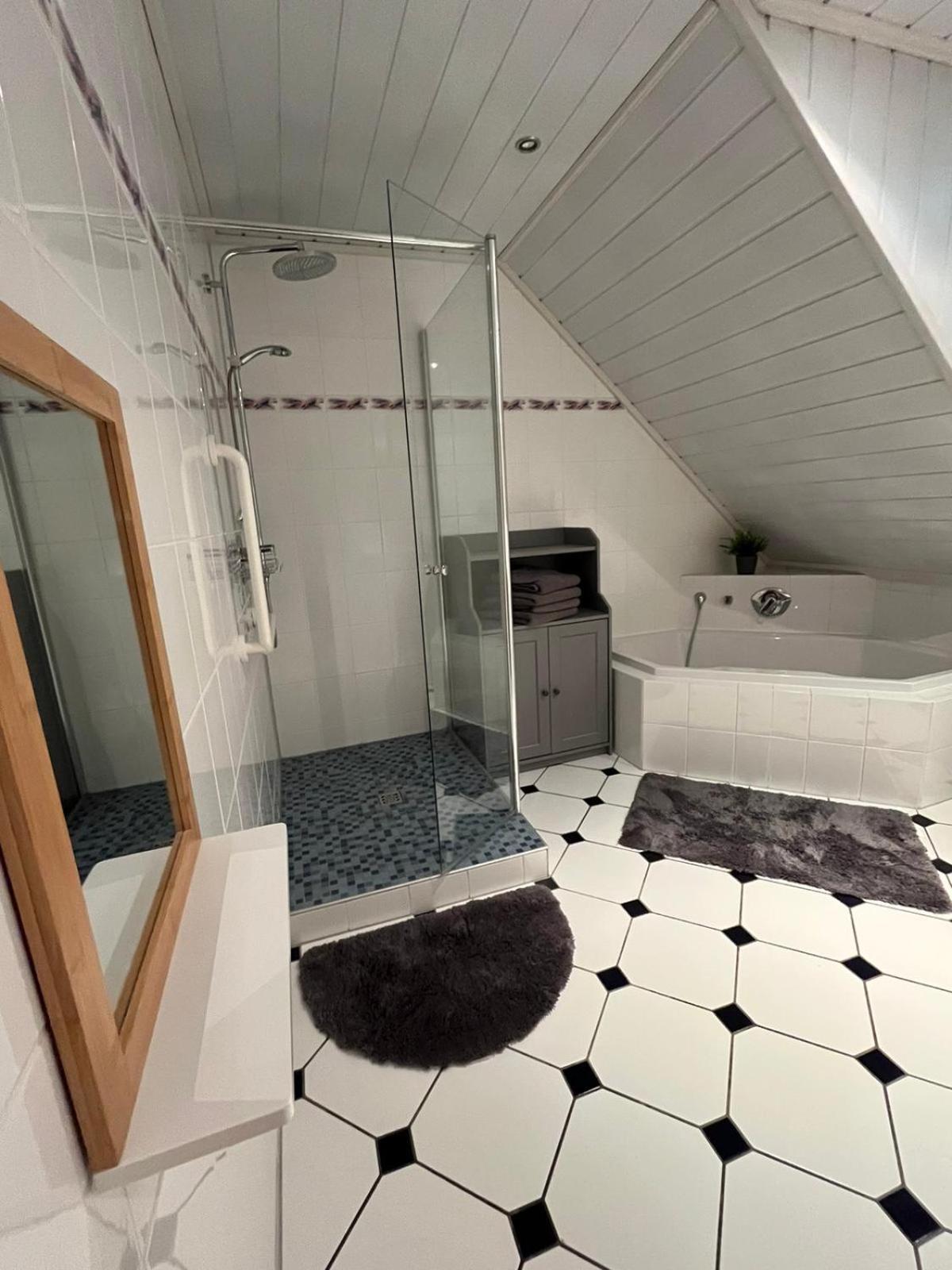 Kaisers Ferienhaus Kaifenheim Екстер'єр фото