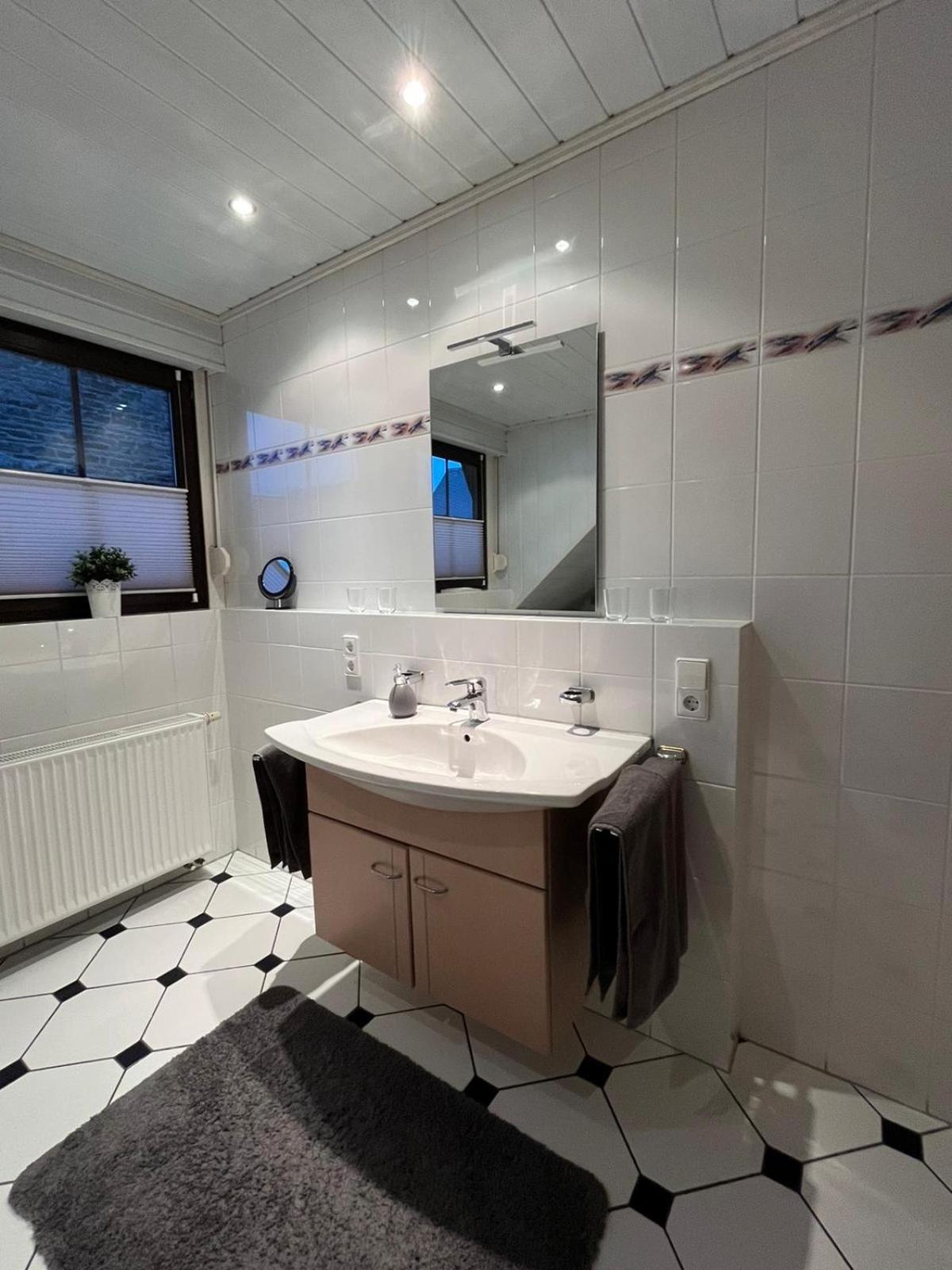 Kaisers Ferienhaus Kaifenheim Екстер'єр фото